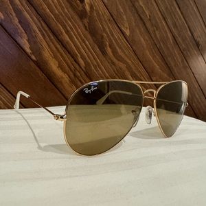 Ray-Ban Gold Aviators